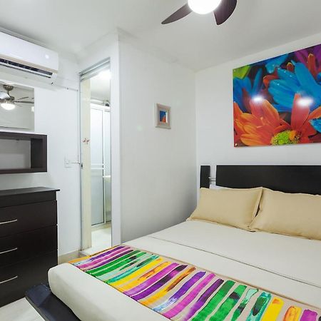 Apartamentos Amoblados Jg De La 70 Medellín Eksteriør billede