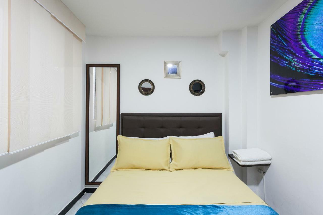Apartamentos Amoblados Jg De La 70 Medellín Eksteriør billede